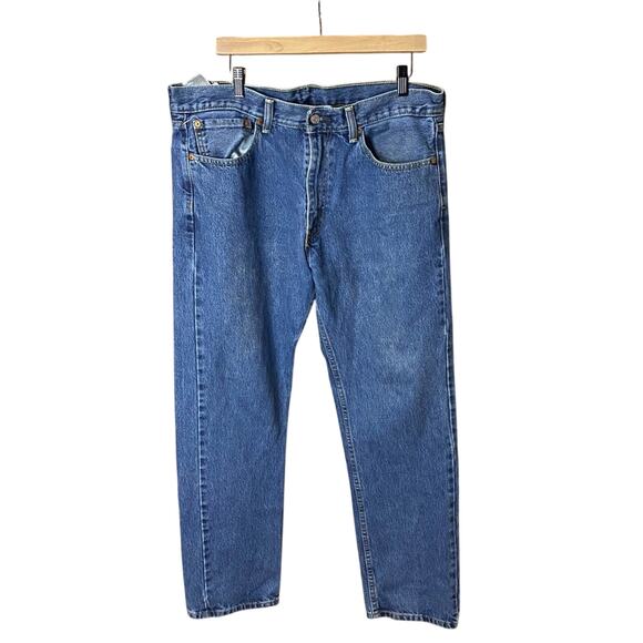 Levi's Blue Straight Jeans Classic Durable Denim 505 36x32 - Picture 1 of 10